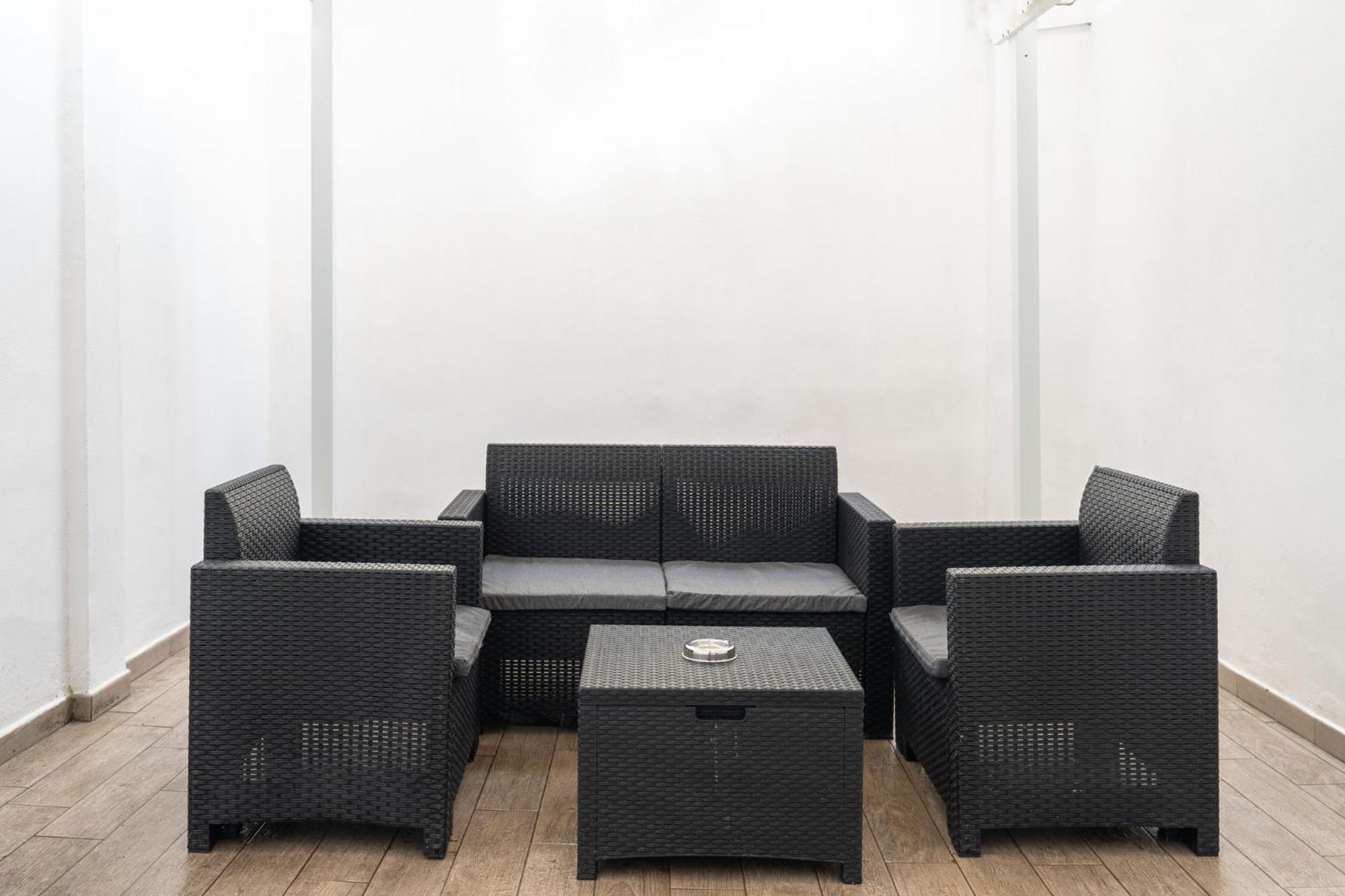 Nena House Apartment Bari Bagian luar foto